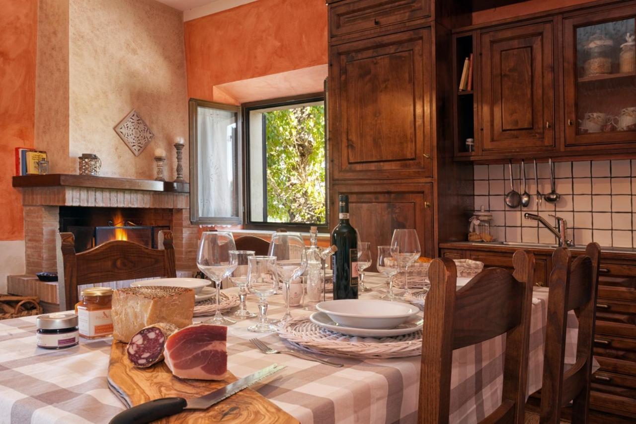 Agriturismo San Marcello Castiglione dʼOrcia Extérieur photo